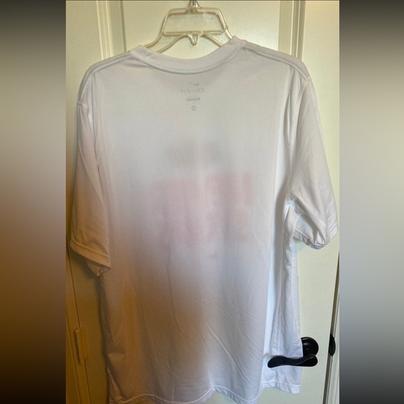 Like new! Nike Dri Fit Oklahoma State Shirt size XL - Picture 3 of 6